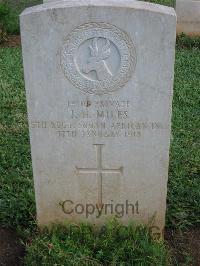 Dar Es Salaam War Cemetery - Miles, J H